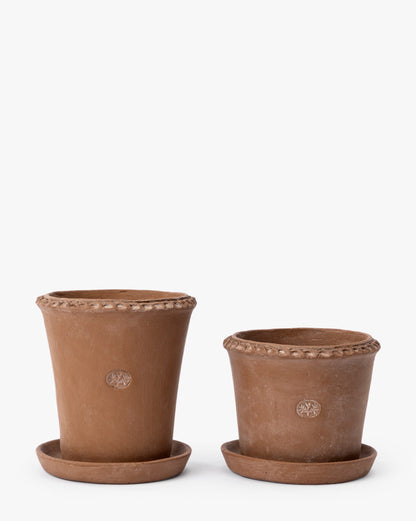 Scalloped Natural Terracotta Planter - image 1