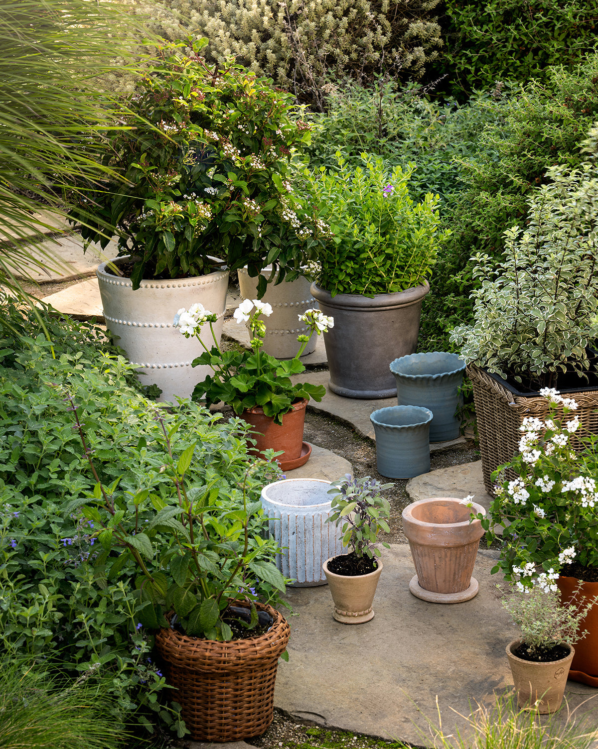 Ribbed Tapered Garden Planter - image 4
